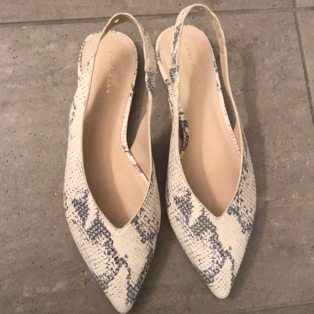 Cole Haan sling-back flat in size 8.5M